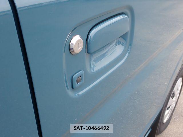 Suzuki EVERY 2024-04 8780156-17