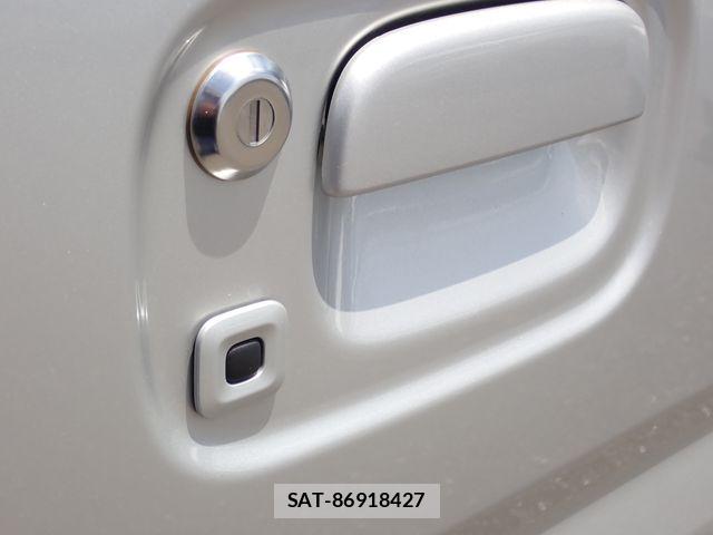 Suzuki EVERY 2024-04 8780163-15