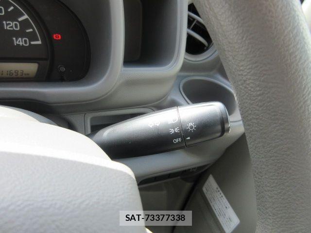 Suzuki EVERY 2018-03 8780184-11