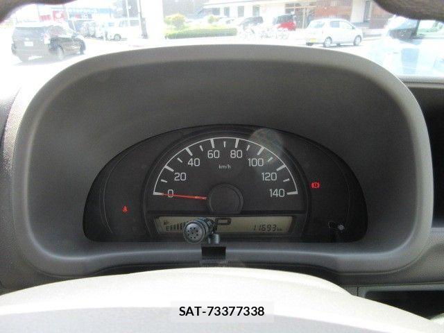 Suzuki EVERY 2018-03 8780184-12