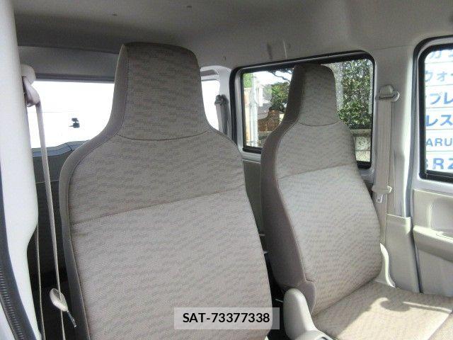 Suzuki EVERY 2018-03 8780184-20