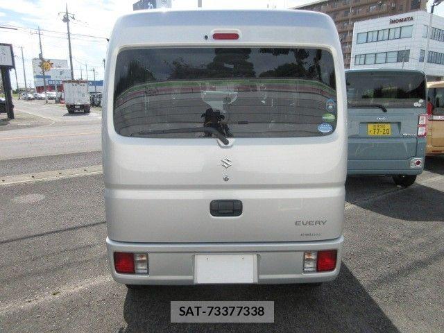 Suzuki EVERY 2018-03 8780184-5