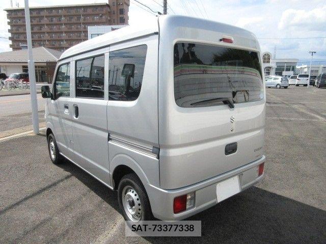 Suzuki EVERY 2018-03 8780184-6