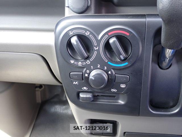 Suzuki EVERY 2022-04 8780189-11