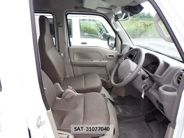 Suzuki EVERY 2022-03 8780179-12