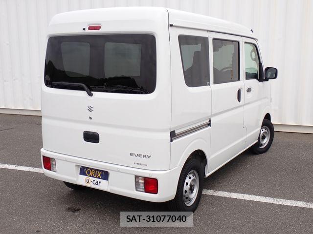 Suzuki EVERY 2022-03 8780179-2