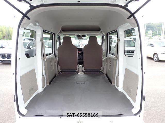 Suzuki EVERY 2022-03 8780188-13