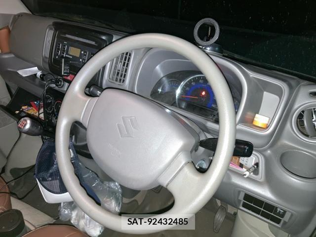 Suzuki EVERY 2020-03 8795916-4