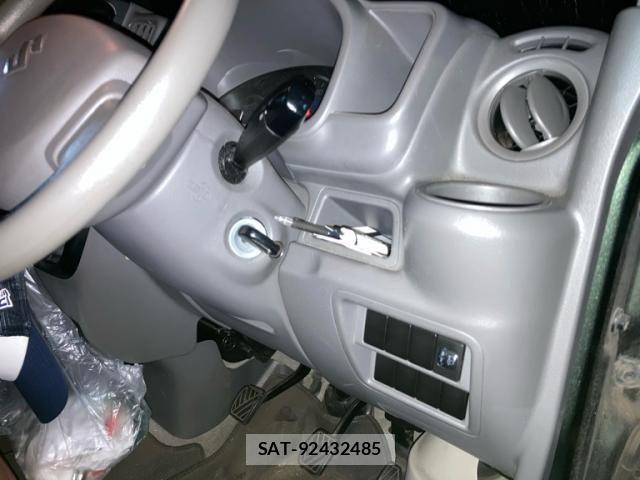 Suzuki EVERY 2020-03 8795916-5