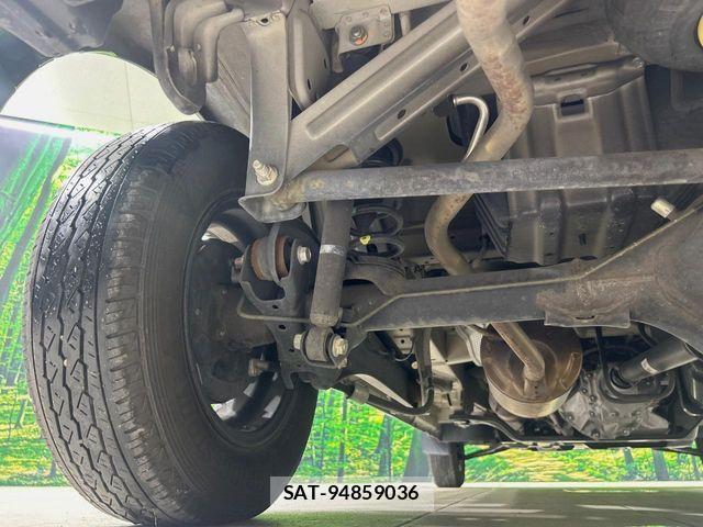 Suzuki EVERY 2018-02 8795918-19