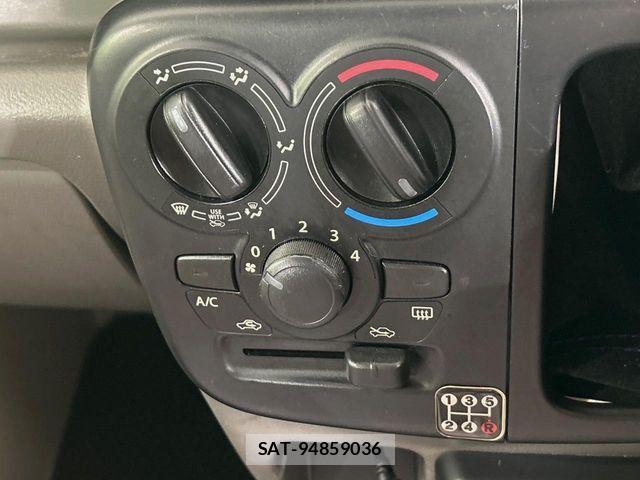 Suzuki EVERY 2018-02 8795918-3