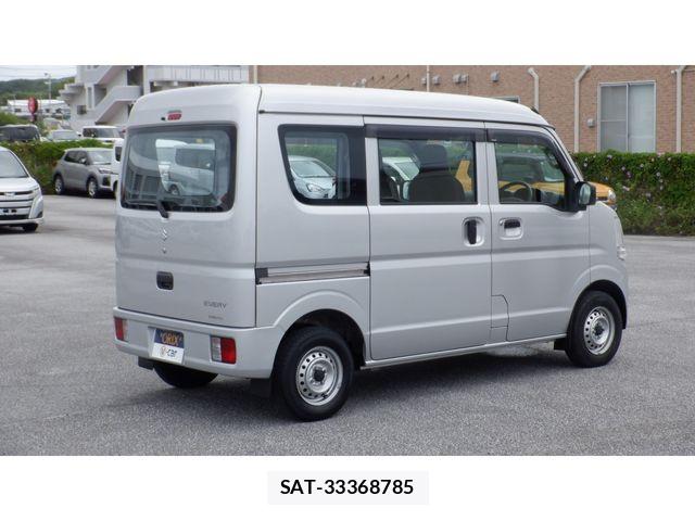 Suzuki EVERY 2021-06 8795906-2