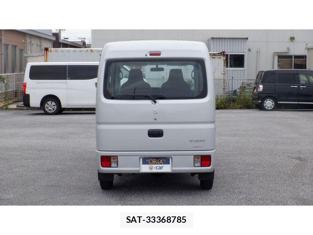 Suzuki EVERY 2021-06 8795906-4