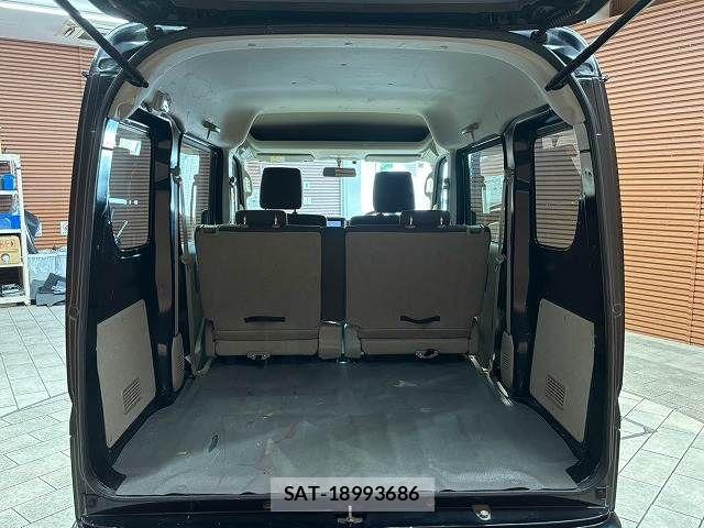 Suzuki EVERY 2018-09 8795908-12