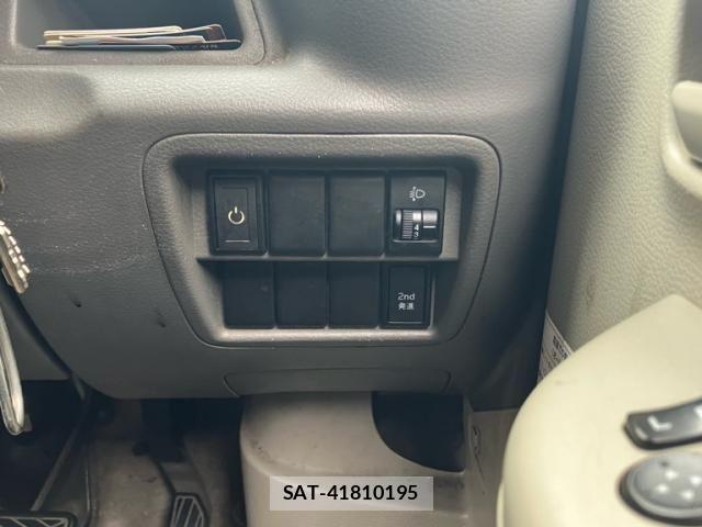 Suzuki EVERY 2016-11 8795920-13