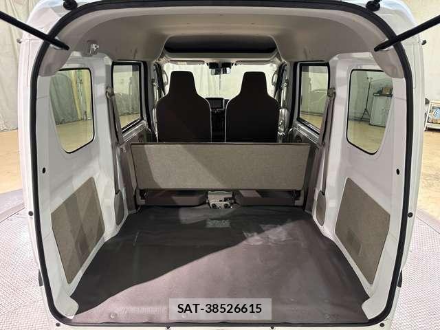 Suzuki EVERY 2021-08 8795907-18