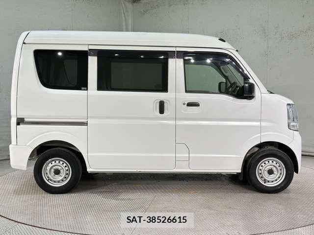 Suzuki EVERY 2021-08 8795907-3