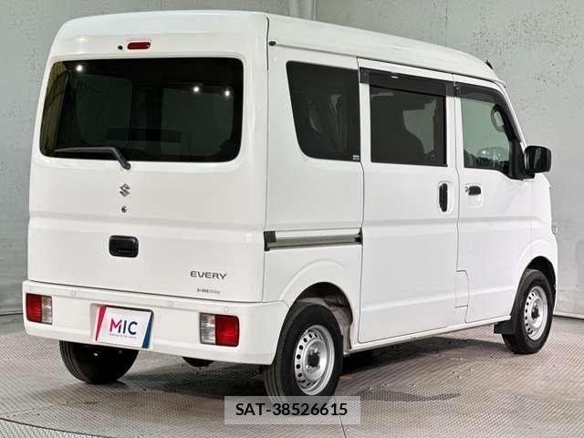 Suzuki EVERY 2021-08 8795907-4