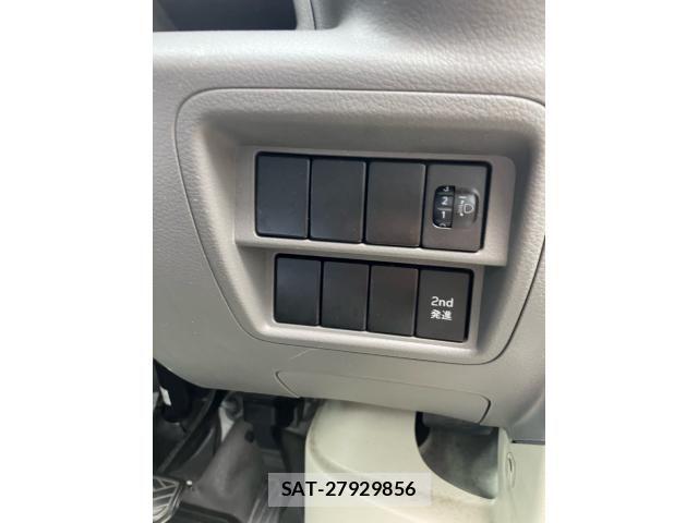 Suzuki EVERY 2020-11 8795919-13