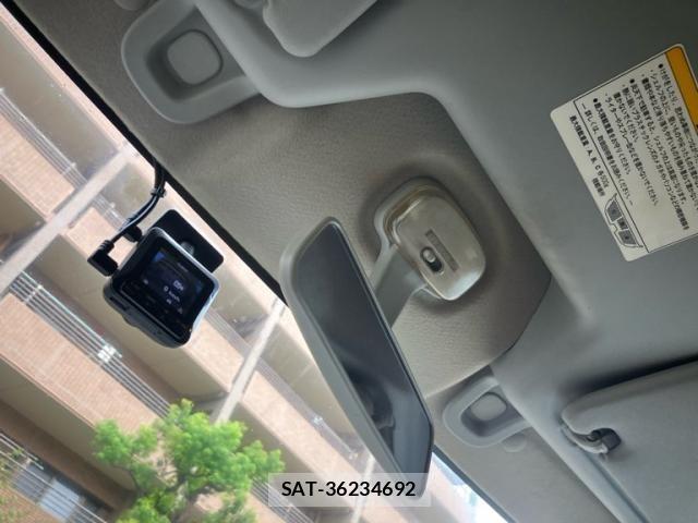 Suzuki EVERY 2021-06 8828968-24