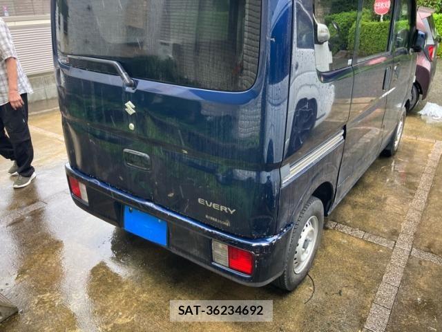 Suzuki EVERY 2021-06 8828968-2