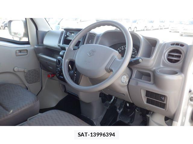 Suzuki EVERY 2021-06 8828962-15