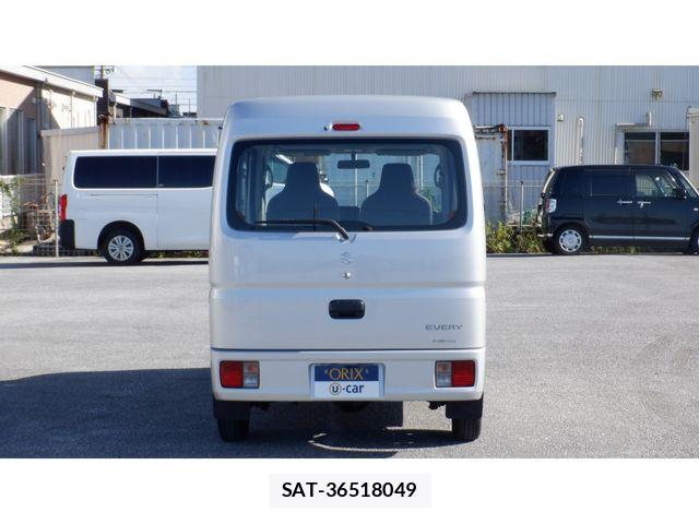 Suzuki EVERY 2021-06 8828961-4