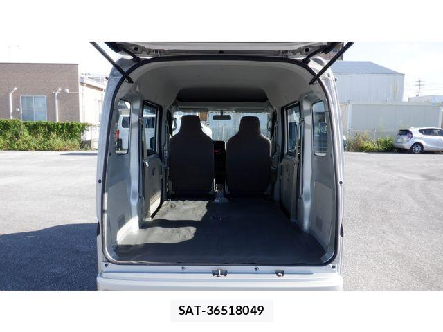 Suzuki EVERY 2021-06 8828961-7