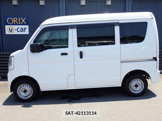 Suzuki EVERY 2022-04 8828965-26