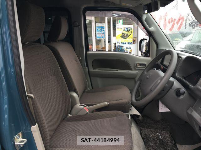 Suzuki EVERY 2024-06 8828953-26