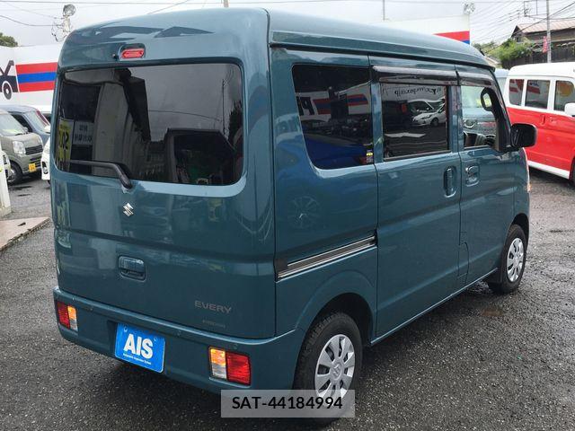 Suzuki EVERY 2024-06 8828953-6
