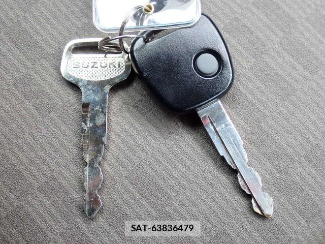 Suzuki EVERY 2022-05 8828963-19