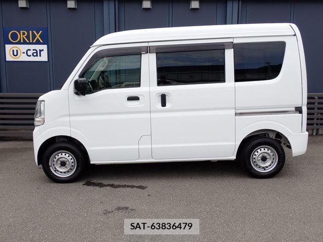 Suzuki EVERY 2022-05 8828963-26