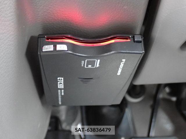 Suzuki EVERY 2022-05 8828963-5
