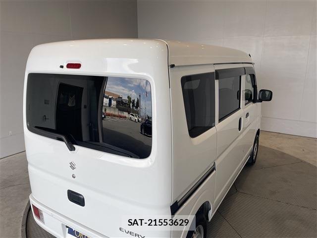 Suzuki EVERY 2022-04 8828964-15