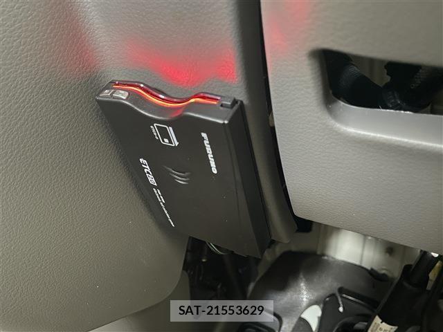 Suzuki EVERY 2022-04 8828964-18