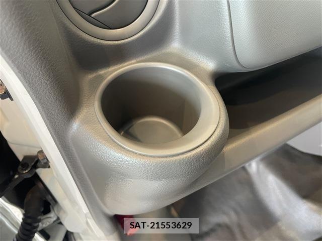 Suzuki EVERY 2022-04 8828964-23