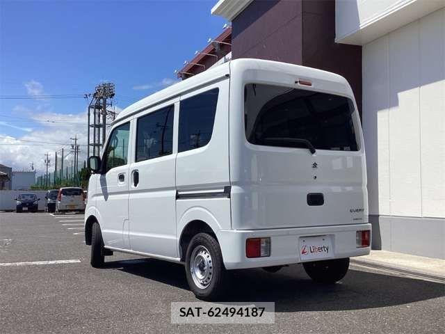 Suzuki EVERY 2025-07 8828960-12