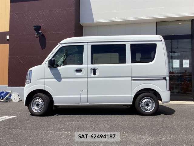 Suzuki EVERY 2025-07 8828960-13