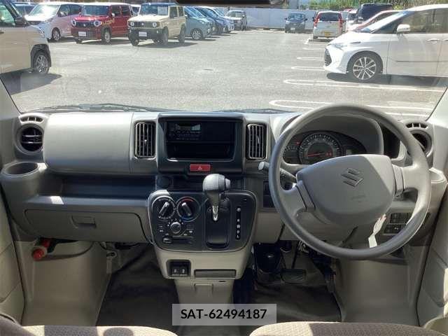 Suzuki EVERY 2025-07 8828960-18