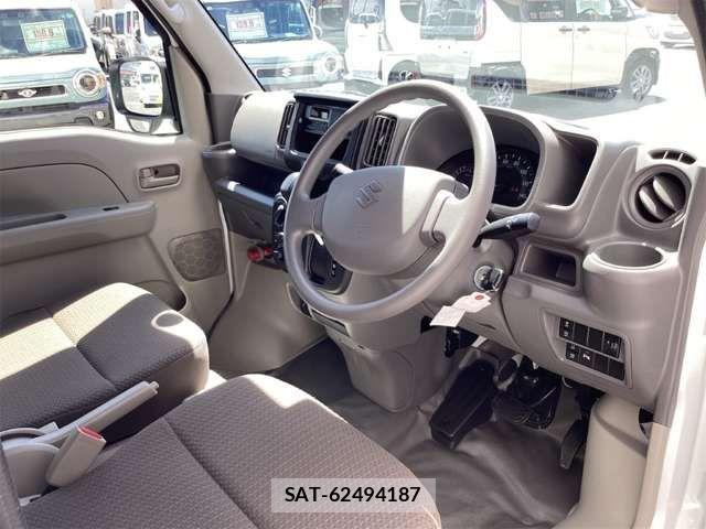 Suzuki EVERY 2025-07 8828960-19