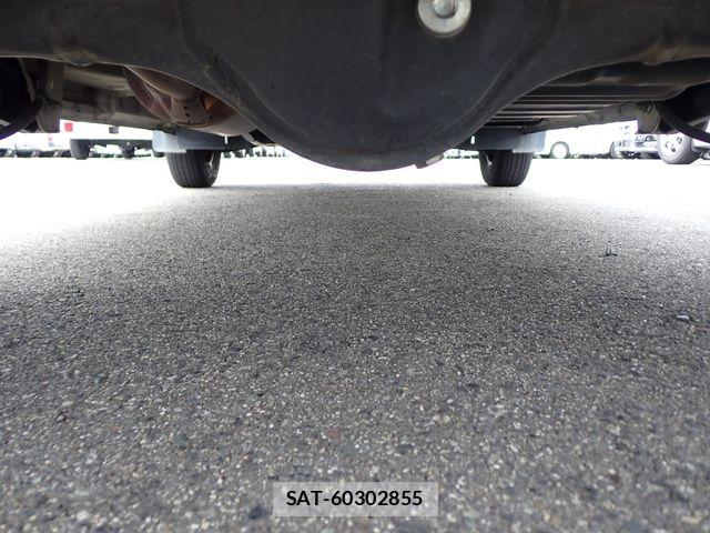 Suzuki EVERY 2014-08 8848923-10