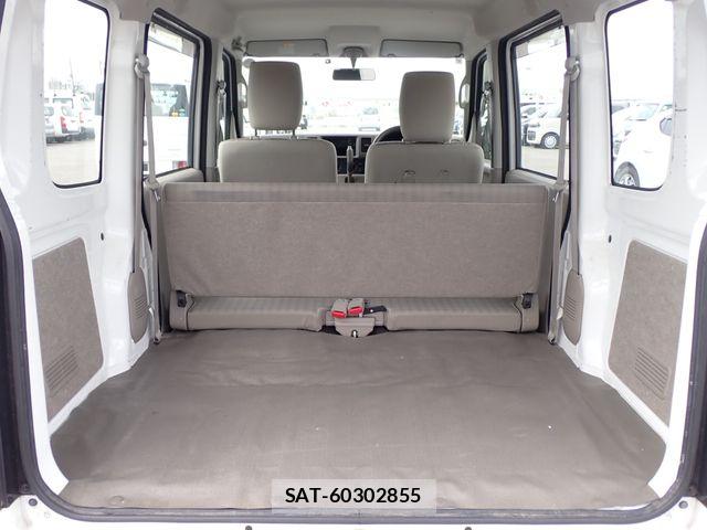 Suzuki EVERY 2014-08 8848923-19