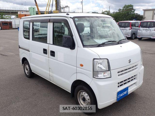 Suzuki EVERY 2014-08 8848923-3