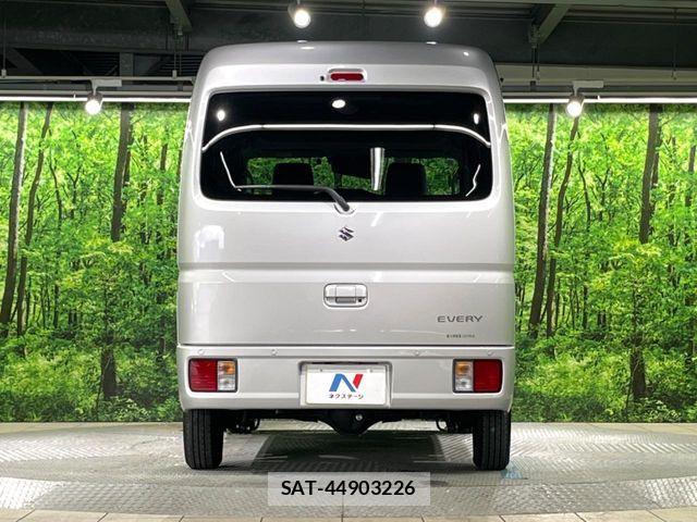 Suzuki EVERY 2024-10 8848916-13