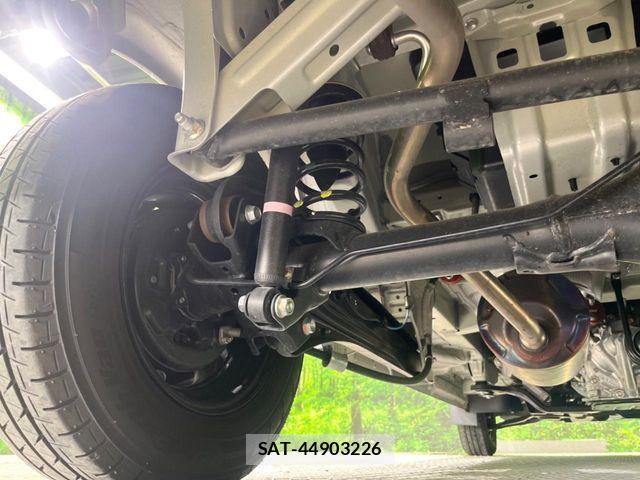 Suzuki EVERY 2024-10 8848916-18