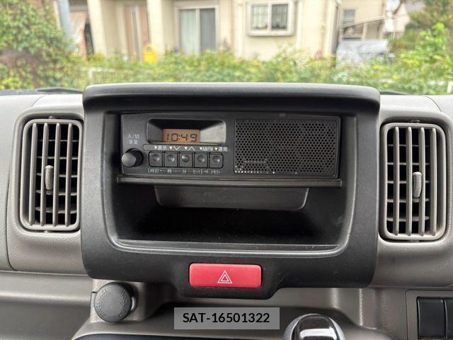 Suzuki EVERY 2016-03 8848920-16