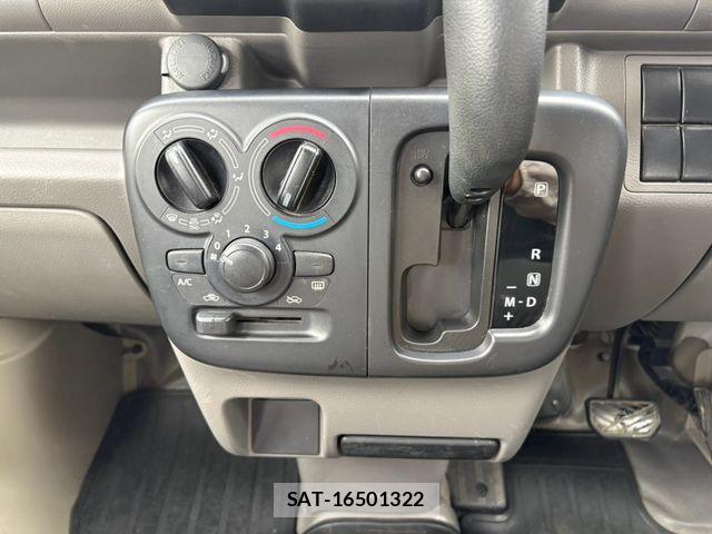 Suzuki EVERY 2016-03 8848920-17