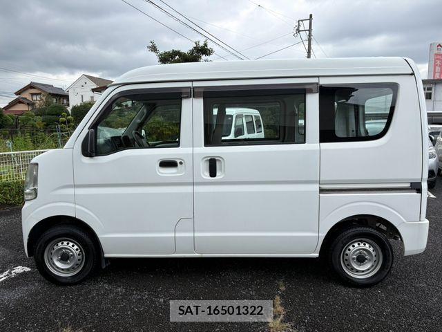 Suzuki EVERY 2016-03 8848920-7