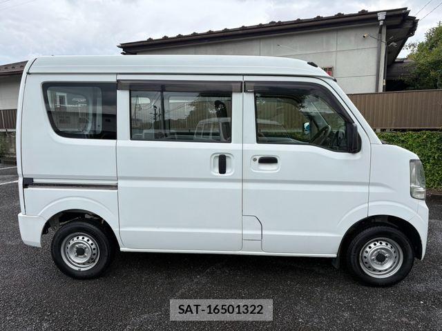 Suzuki EVERY 2016-03 8848920-8